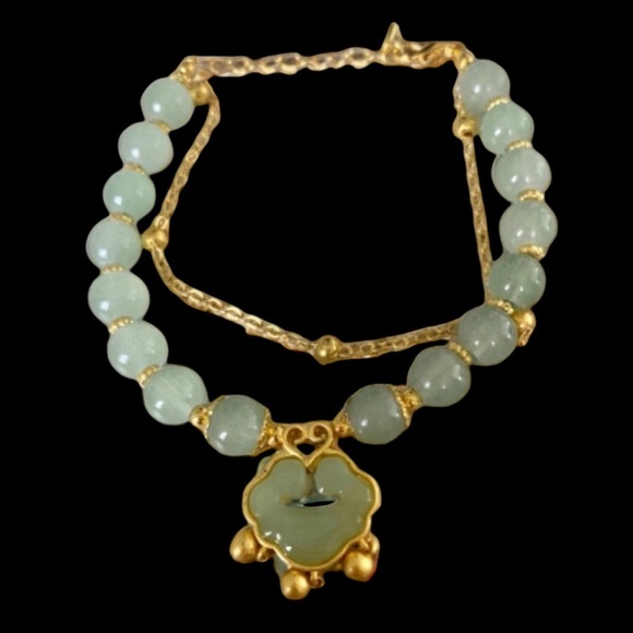 GREEN JADE/925 GOLD TRADITIONAL CHINESE BRACELET W/ JADE LOTUS DROP - Picture 2 of 11